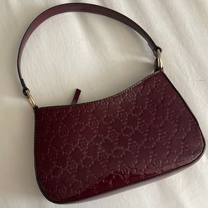 Burgundy shoulder bag
